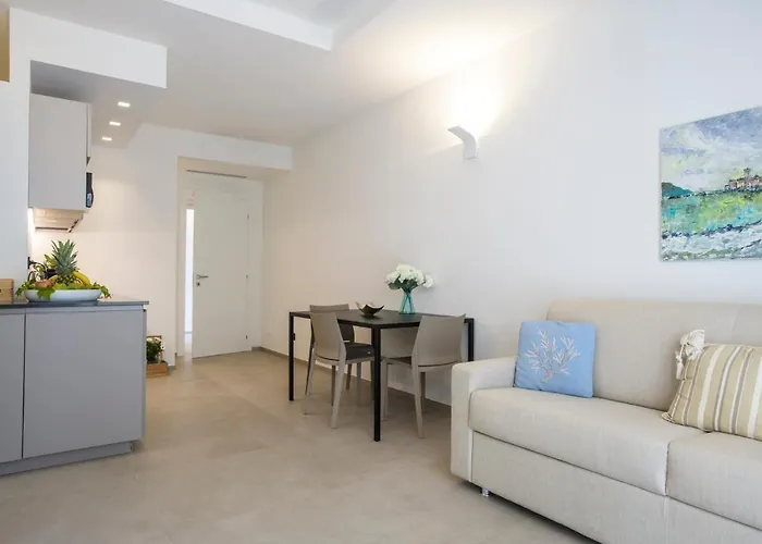 Vistamare Luxury Retreat * Σέστρι Λεβάντε